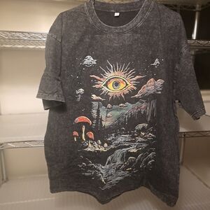 Graphic Eye Print T-Shirt